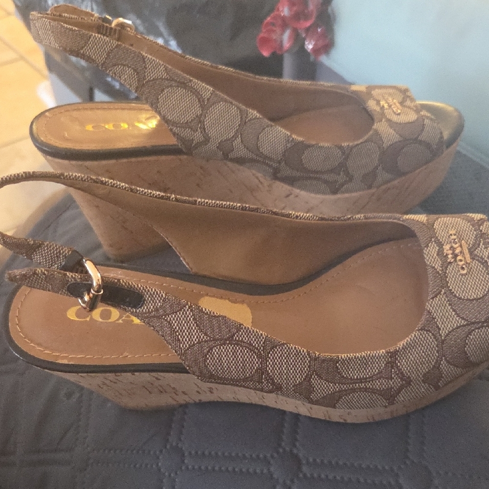 Coach Women's Tan Patterned Wedges - Picture 4 of 6